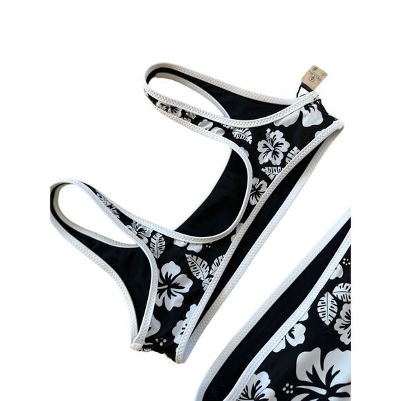 Volcom Flower Bikini 👙 - Picture 6 of 6